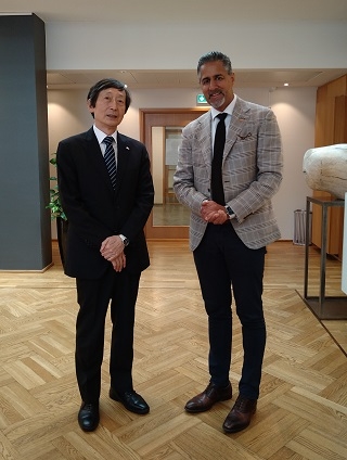 川村大使のラージャ文化平等相表敬