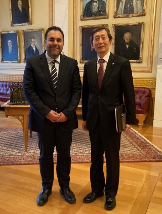 President of the Storting Masud Gharahkhani, Ambassador Kawamura Hiroshi