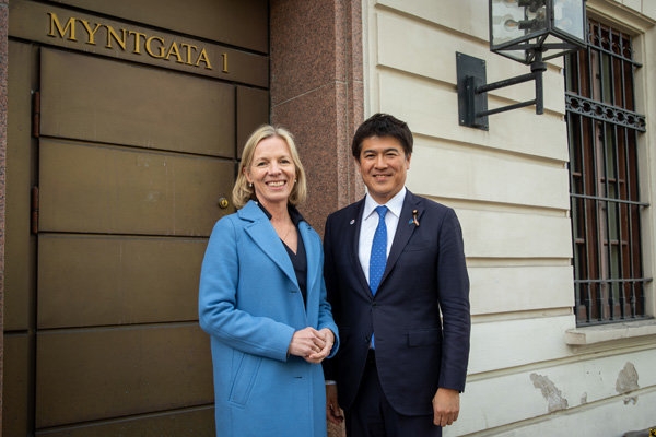 State Secretary Gerhardsen, Parliamentary Vice Minister Kobayashi